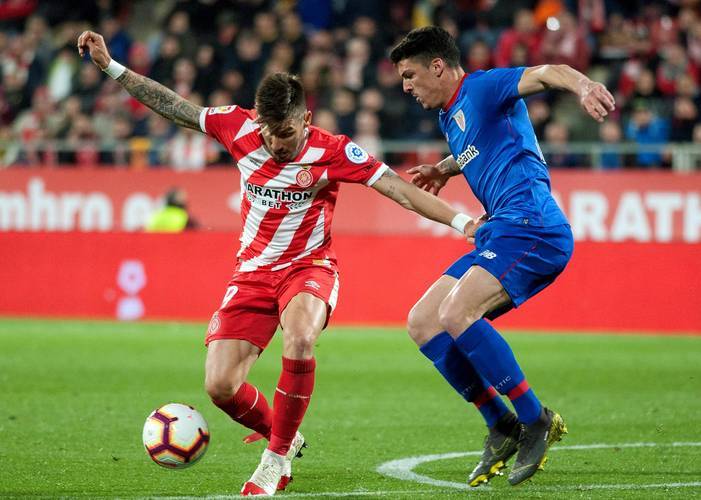 乐鱼体育阿贾克斯迎西甲关键赛，今晨再遭质疑，态度坚定，年轻球员得到机会的简单介绍