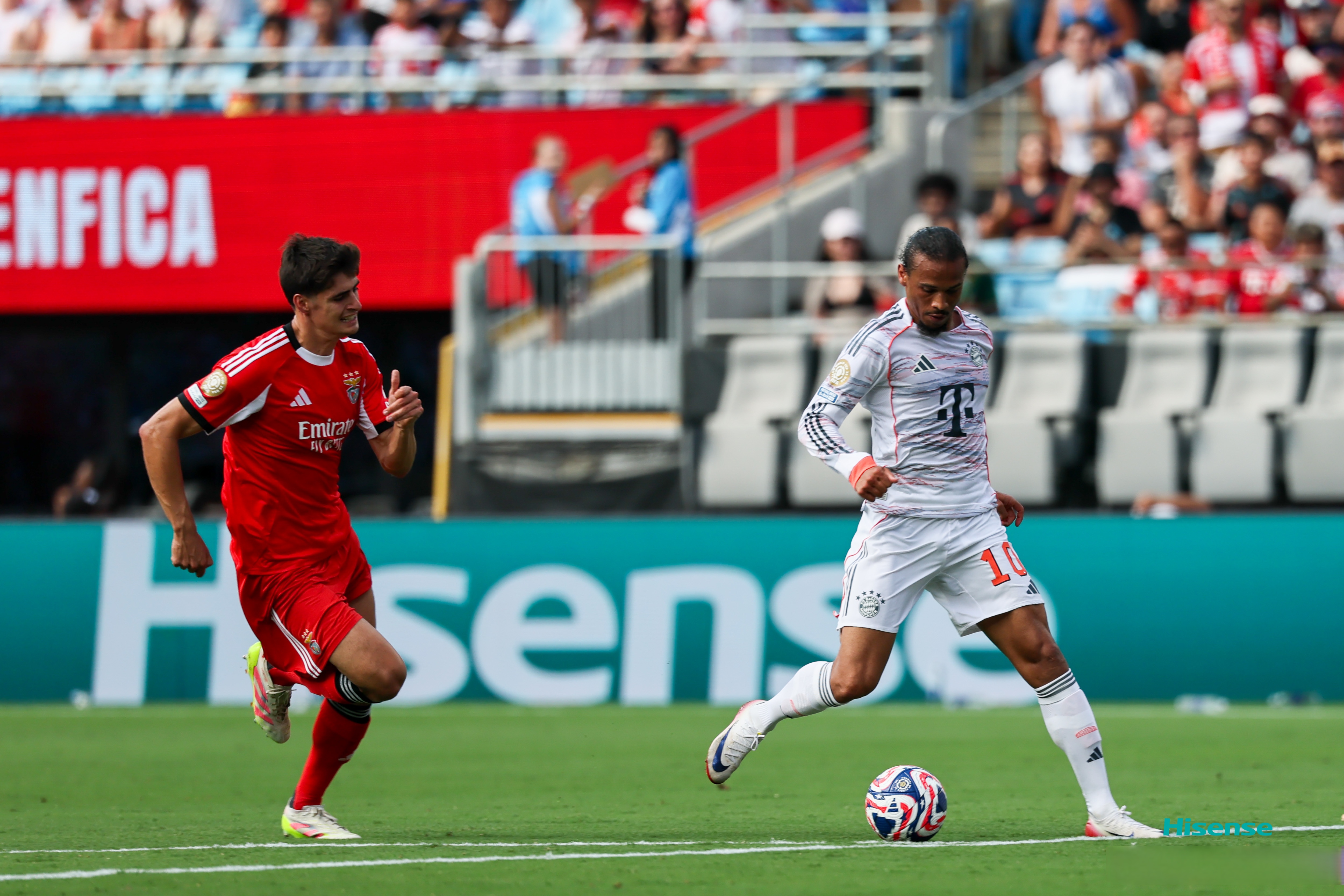 乐鱼体育app赛地聚焦——欧超杯今晚热度飙升；密尔沃基雄鹿迎来里程碑；悬念犹存；轮换策略成焦点的简单介绍